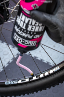 Muc-Off No Puncture Hassle Inner Tube Sealant 1L