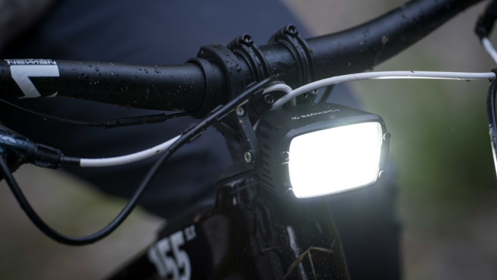 Litemove Scheinwerfer RXW-2900 E25 200/140 Lux Side mit Handlebar mount PHB ohne Reflektor