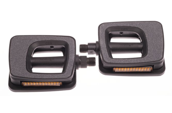 BIKE ATTITUDE Pedale C211 9/16" Kunststoff m.Sandpapier m.Reflektoren schwarz